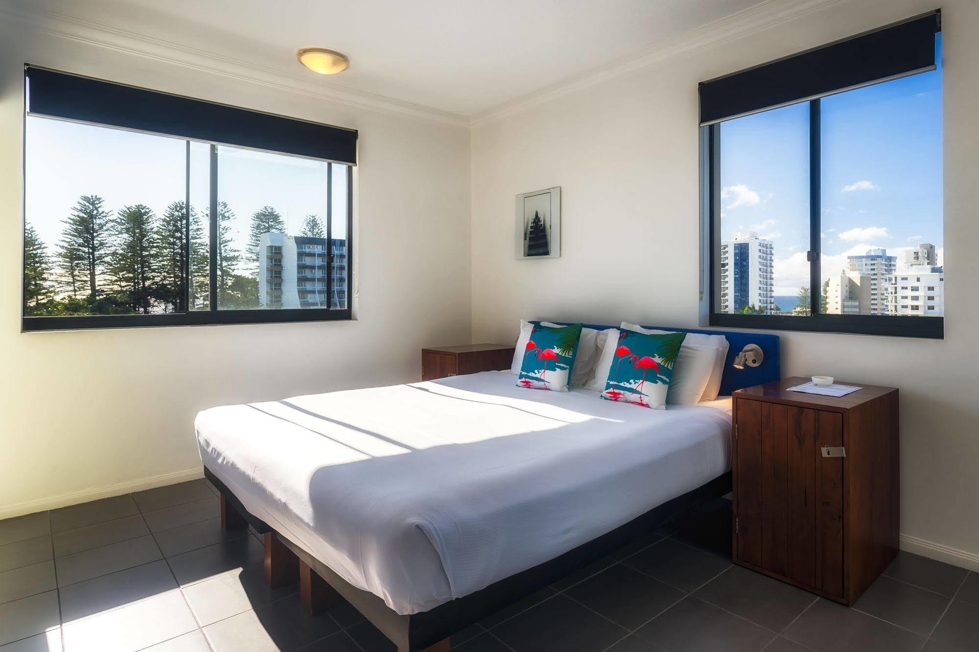 Komune Resort And Beach Club Greenmount Beach Coolangatta Extérieur photo